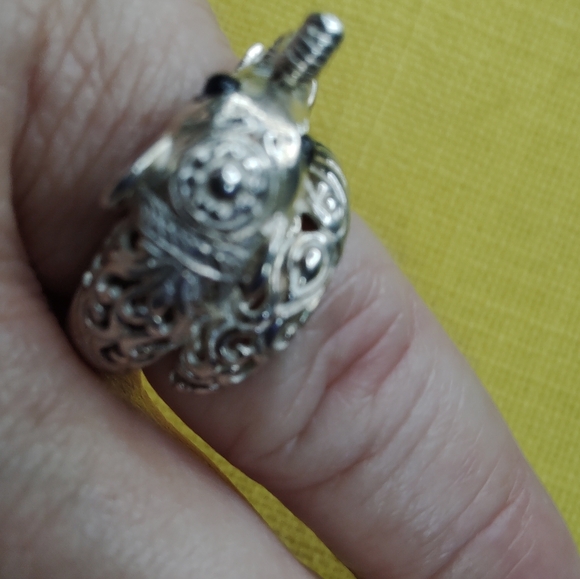 NWT 🛑LOWEST PRICE🛑 IOLITE EYED/ELEPHANT STERLING BYPASS RING. SIZE-(6.5)/6-1/2 - Picture 8 of 9